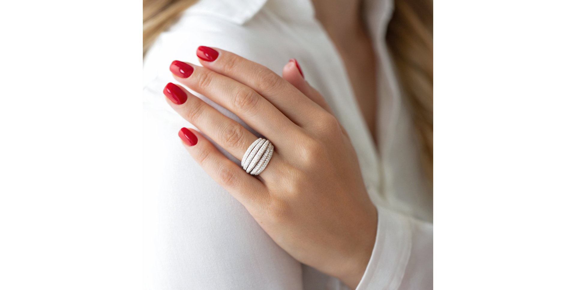 Prsteň s diamantmi Charming Lines