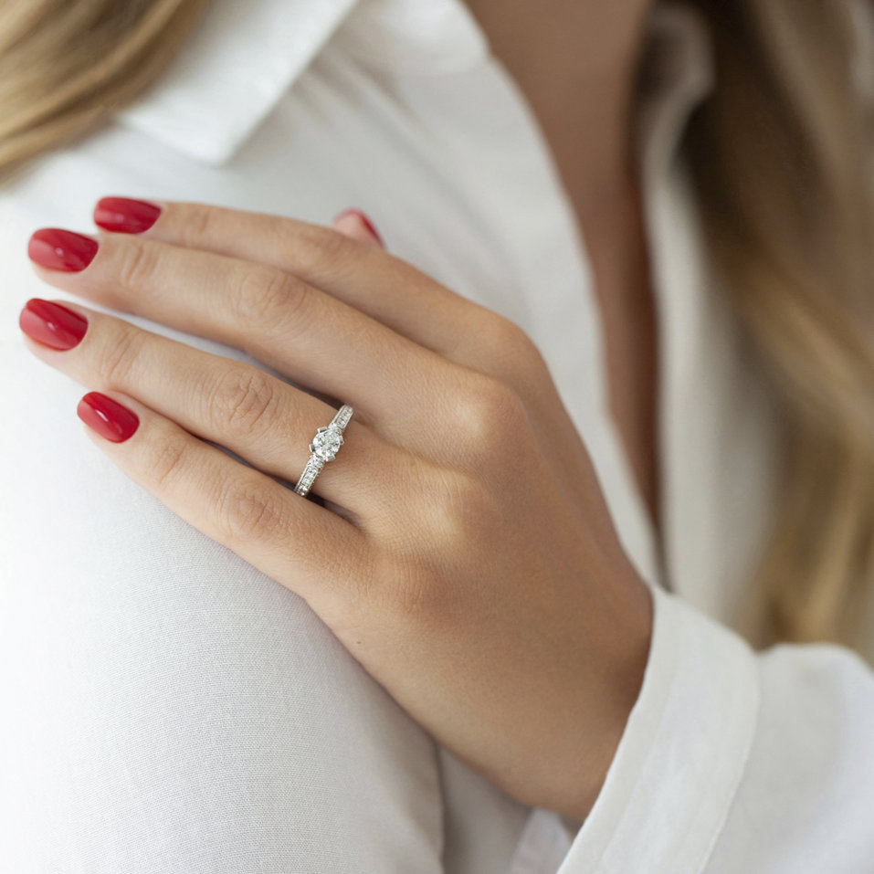 Prsteň s diamantmi Acnell