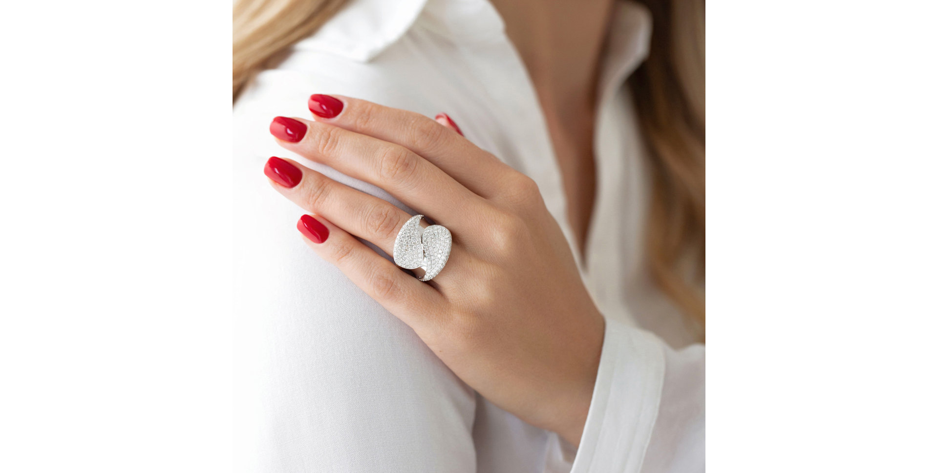 Prsteň s diamantmi Treasure Afrodithé