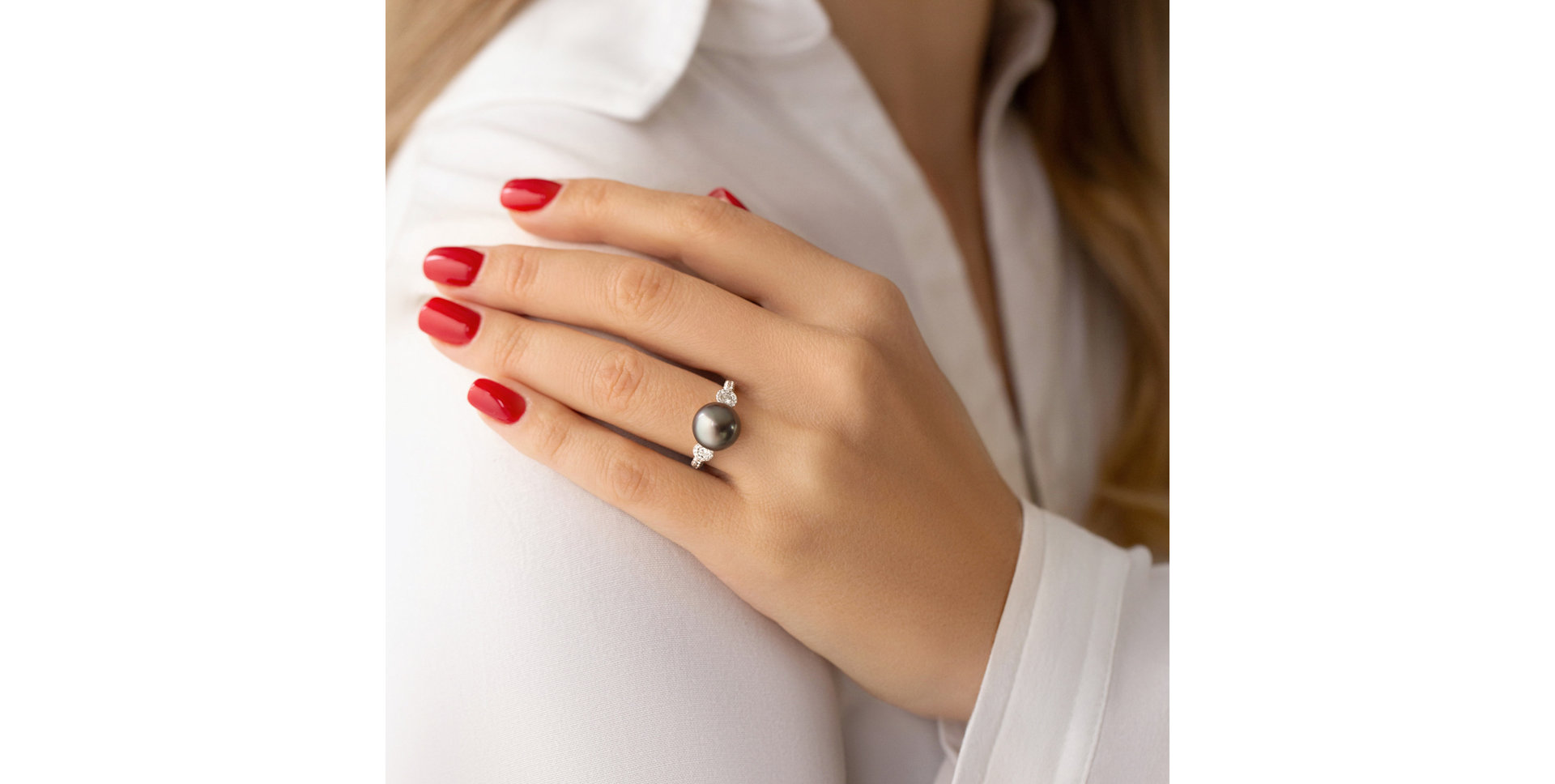 Prsteň s perlou a diamantmi Trina