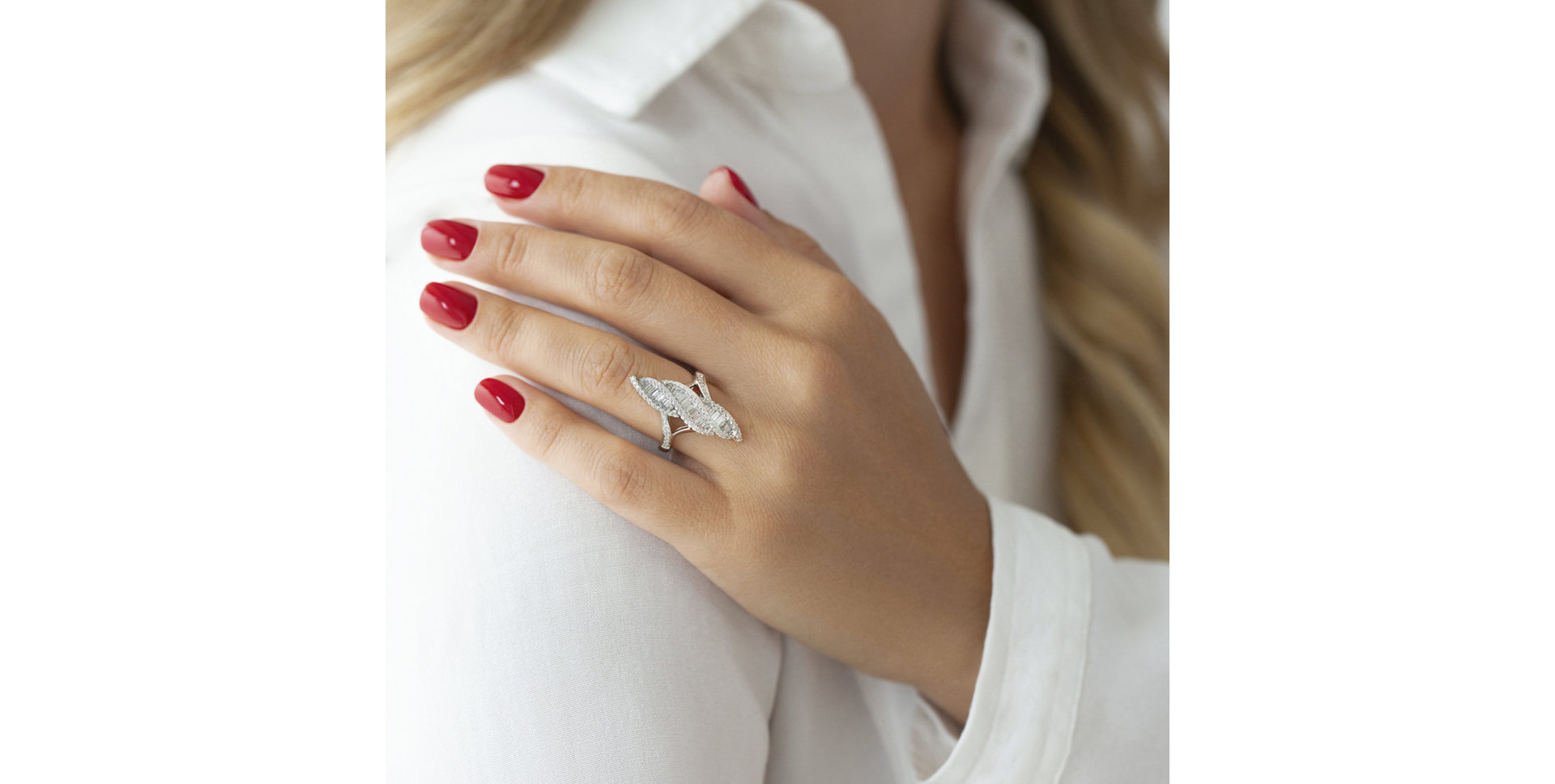 Prsteň s diamantmi Infinite Swirls