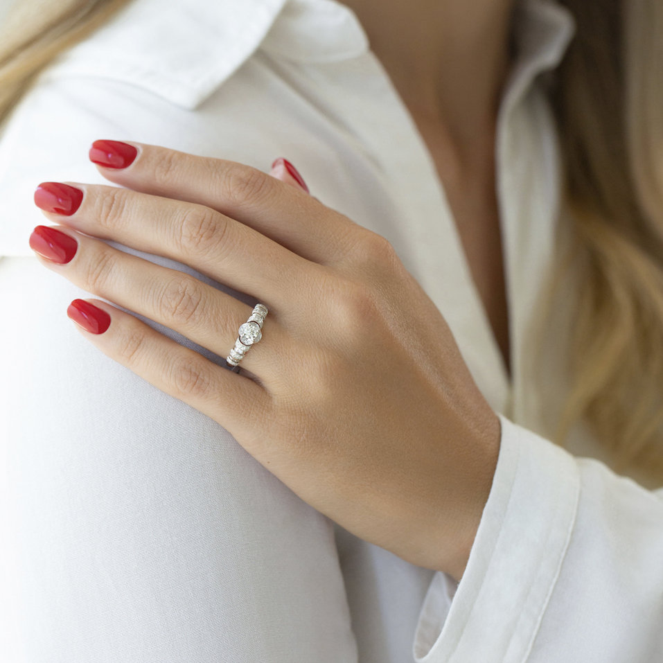 Prsteň s diamantmi Faustine