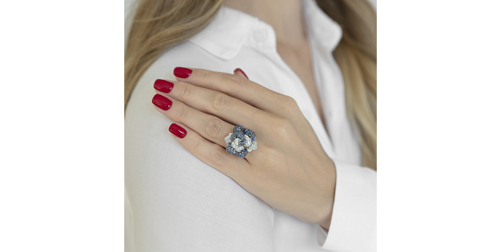 Prsteň s diamantmi a zafírmi Magnolia Glory