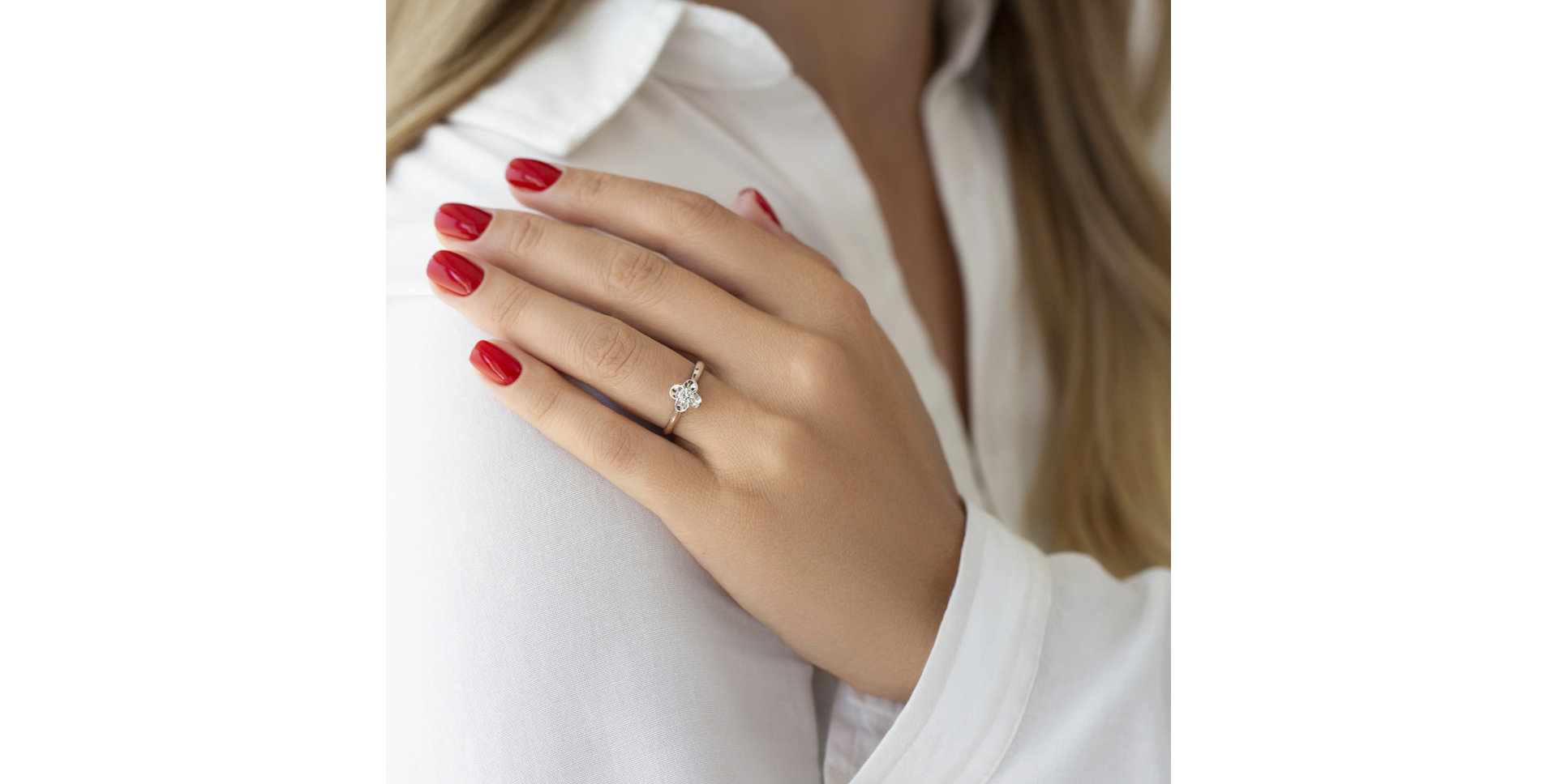 Prsteň s diamantom Vesper Flower