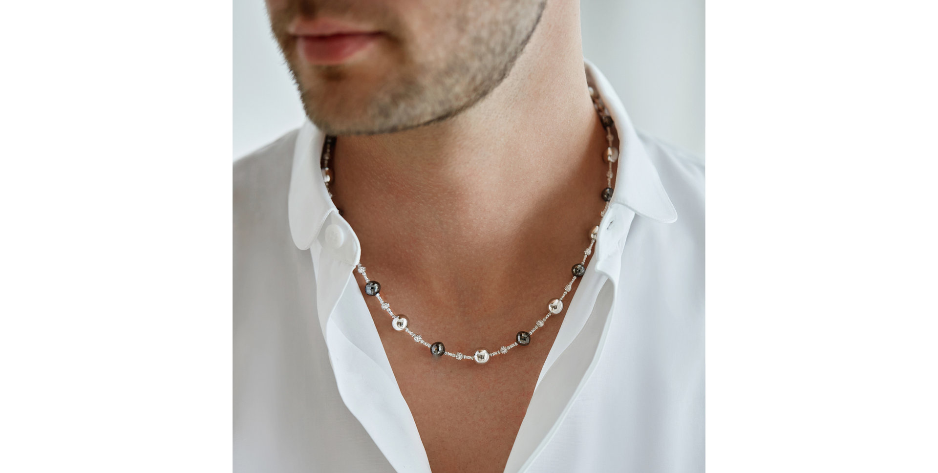 Náhrdelník s čiernymi diamantmi Glorious Marvel