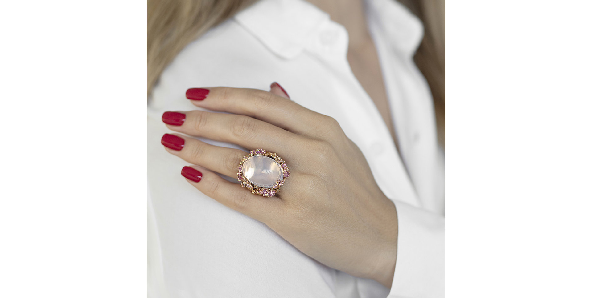 Prsteň s diamantmi, zafírmi, ametystom a morganitmi Golden Romance