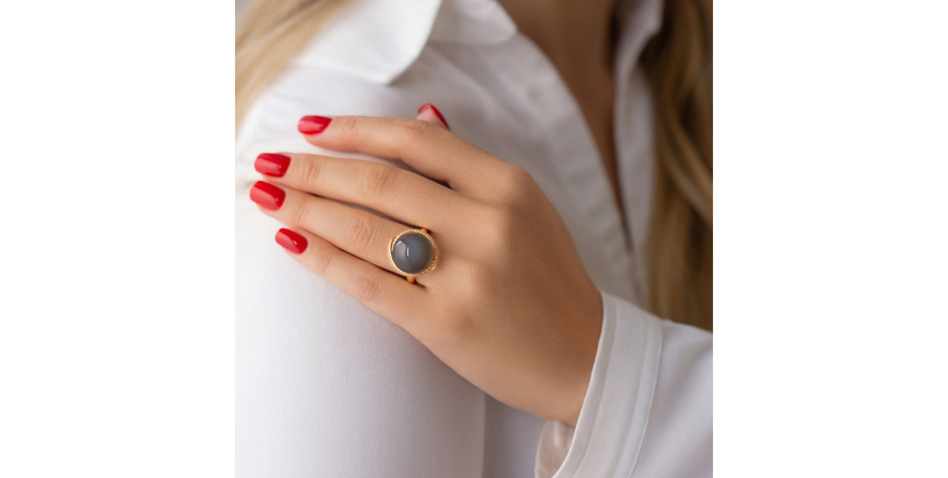 Prsteň s mesačným kameňom a diamantmi Night Eye