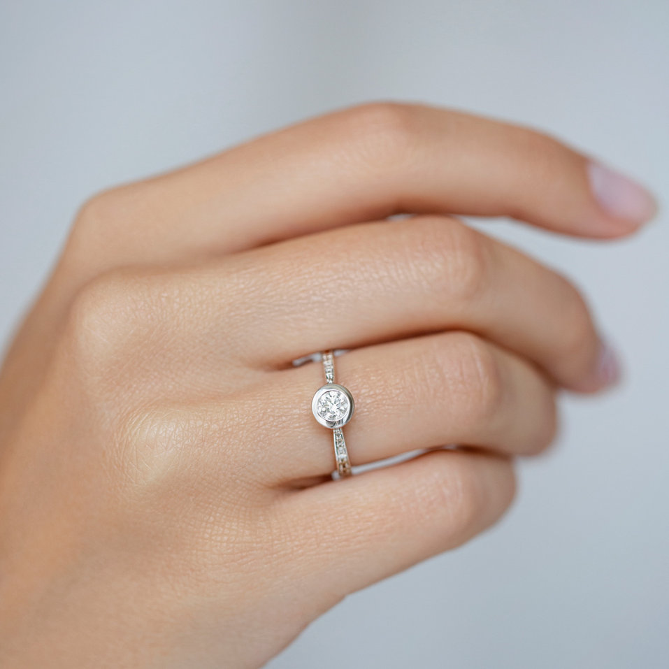 Prsteň s hnedými diamantmi Space Love