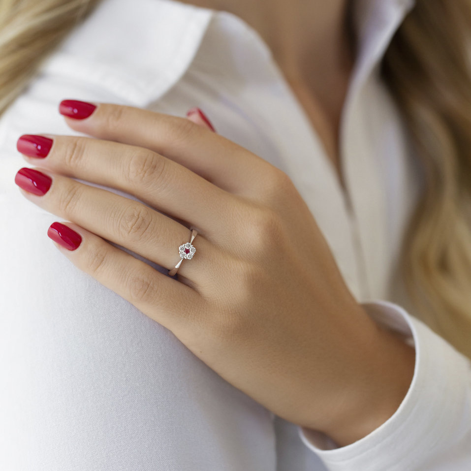 Prsteň s zafírom a diamantmi Midnight Fantasy