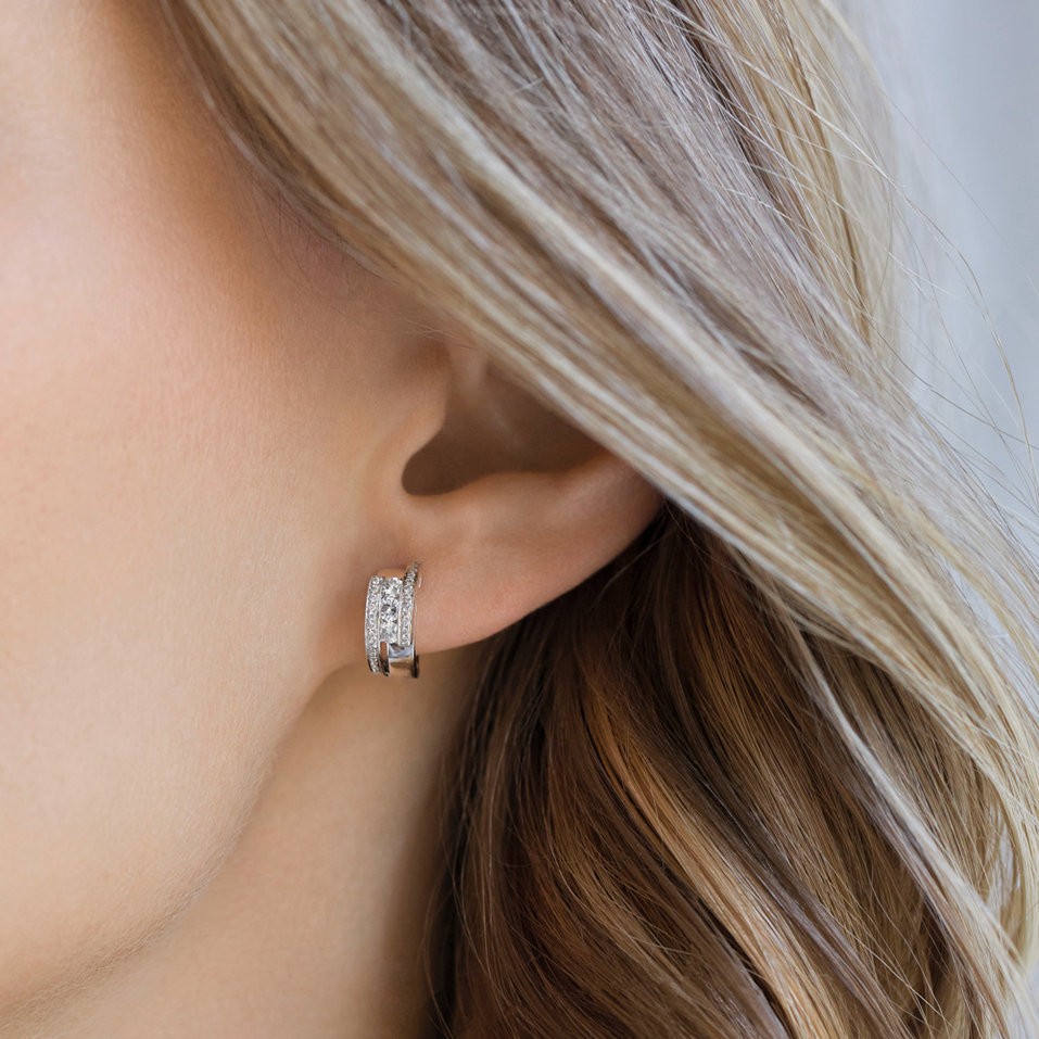 Náušnice s diamantmi Galaxy Secret