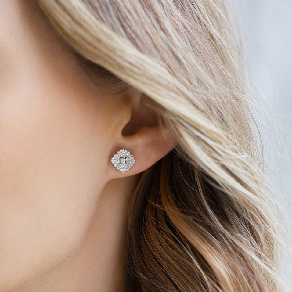 Náušnice s diamantmi Moon Flora