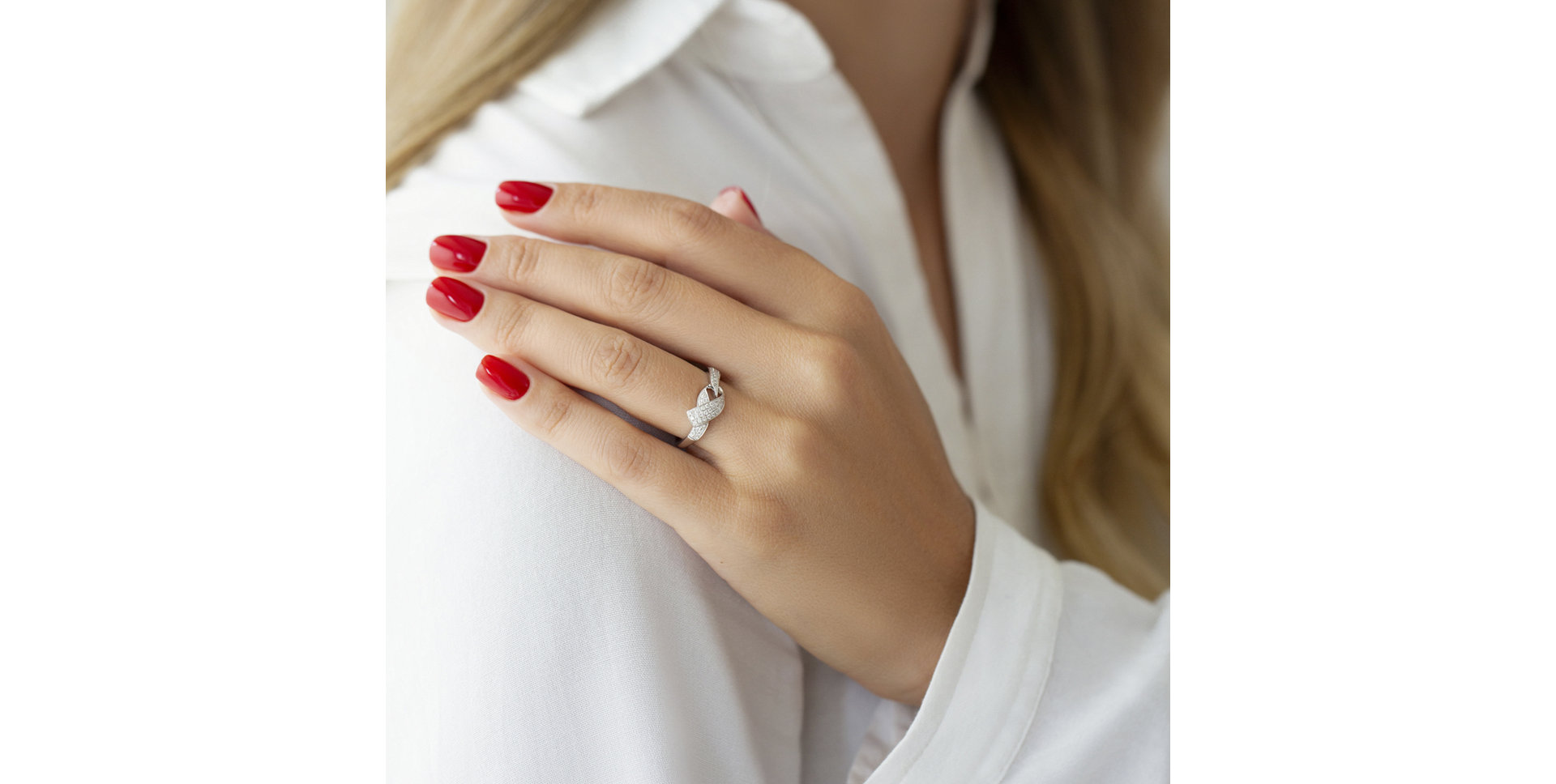 Prsteň s diamantmi Royal Serenity