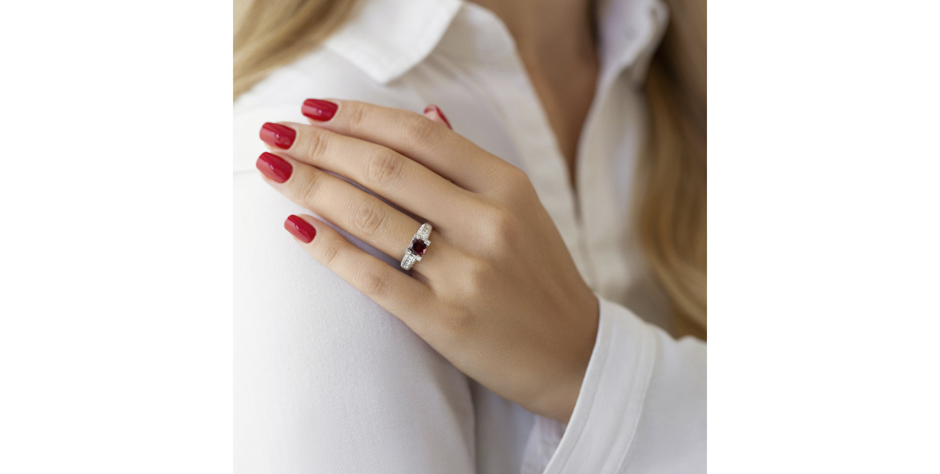 Prsteň s turmalínom a diamantmi Red Poem