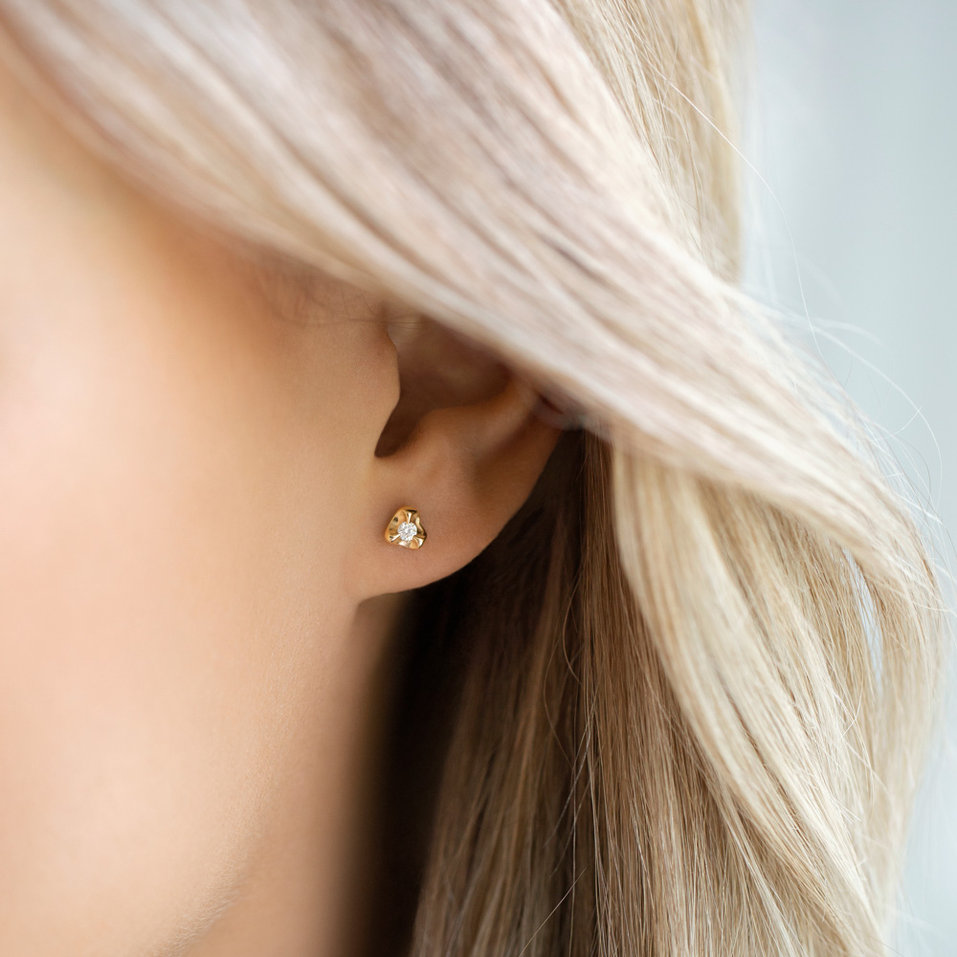 Náušnice s diamantom Full Hearts