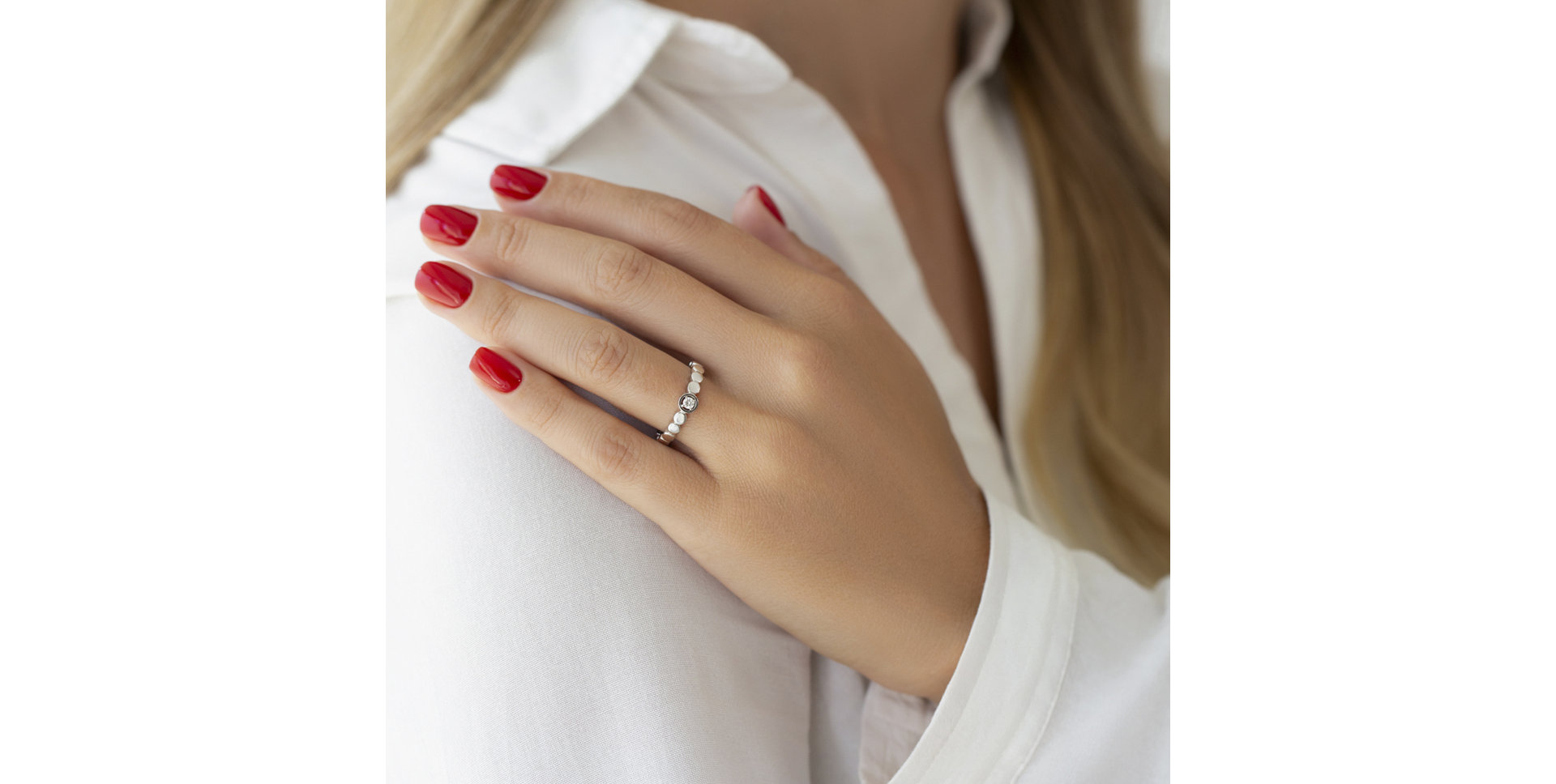 Prsteň s diamantom Love Dots