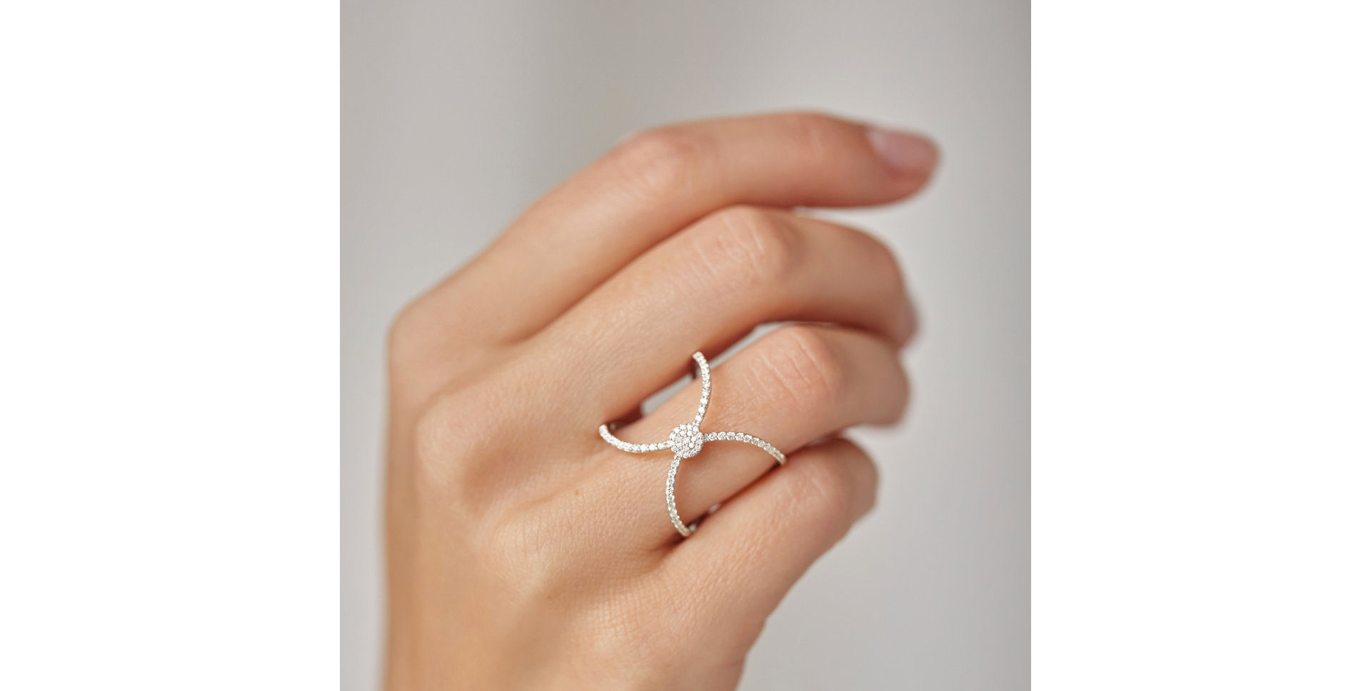 Prsteň s diamantmi Lustrous Charm