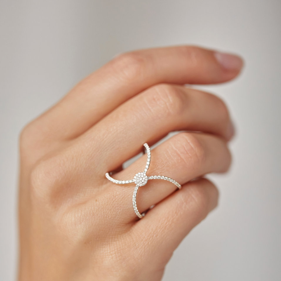 Prsteň s diamantmi Lustrous Charm