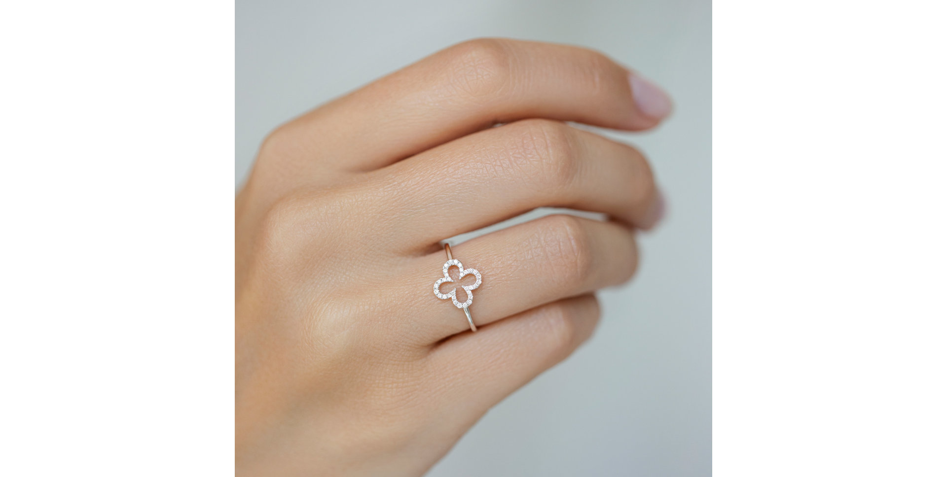 Prsteň s diamantmi Glittering Petals