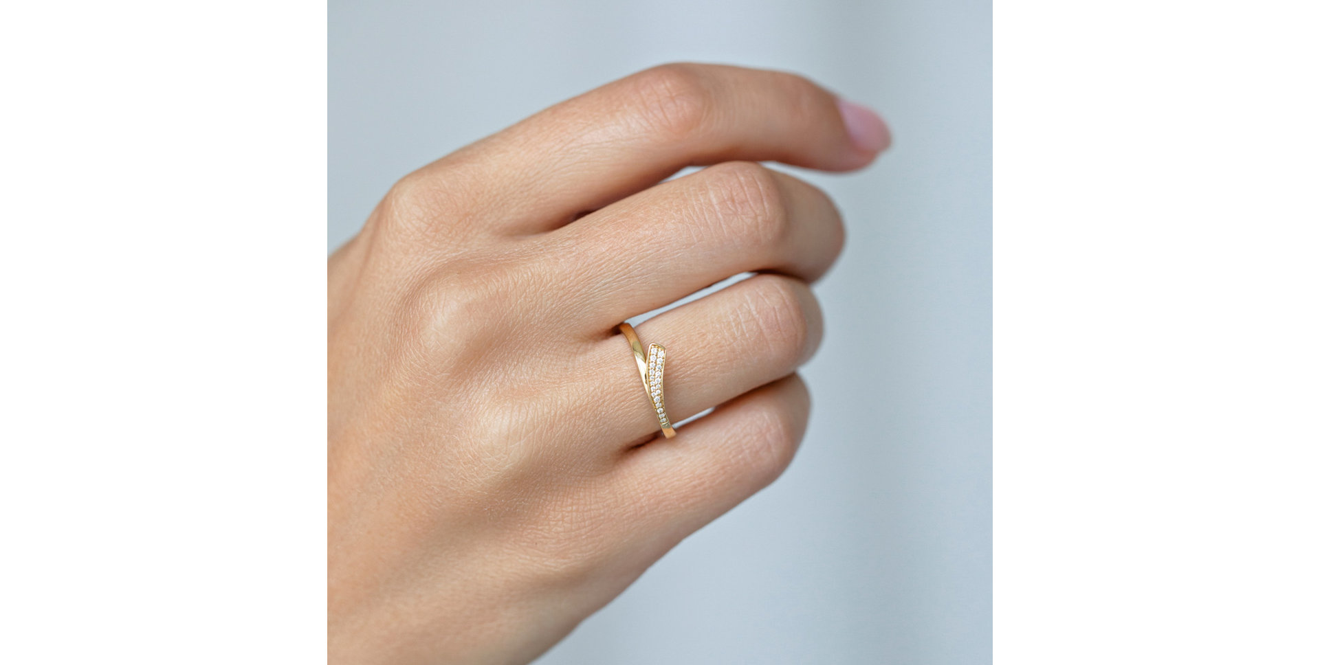 Prsteň s diamantmi Brilliant Wave