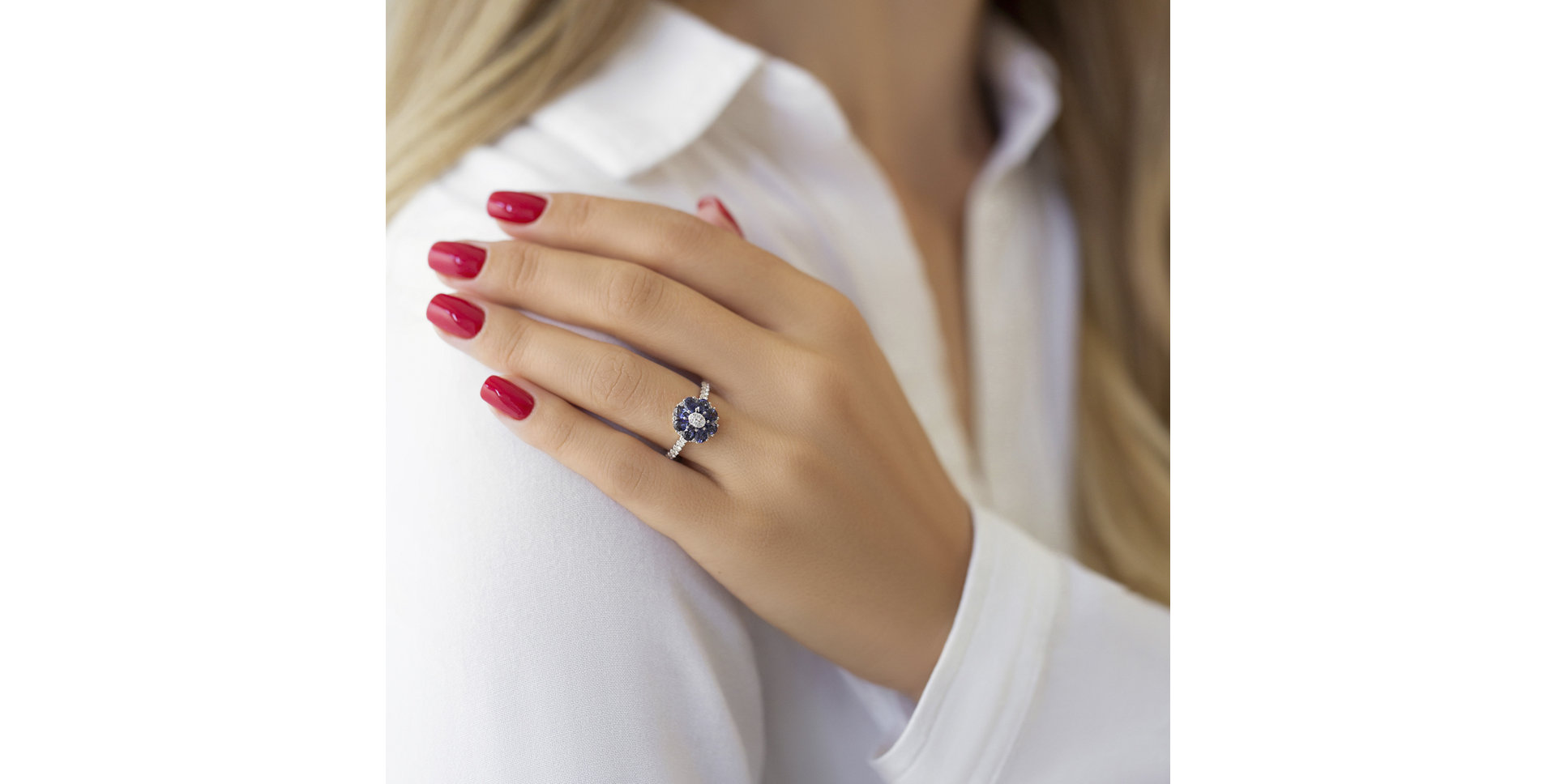 Prsteň s diamantmi a zafírmi Athena