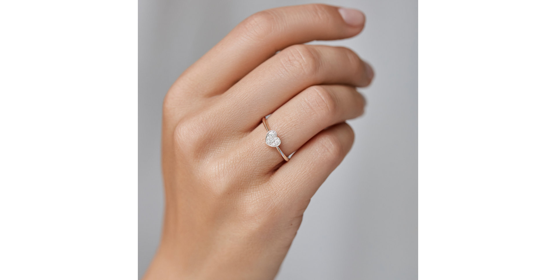 Prsteň s diamantmi a rubínmi First Date