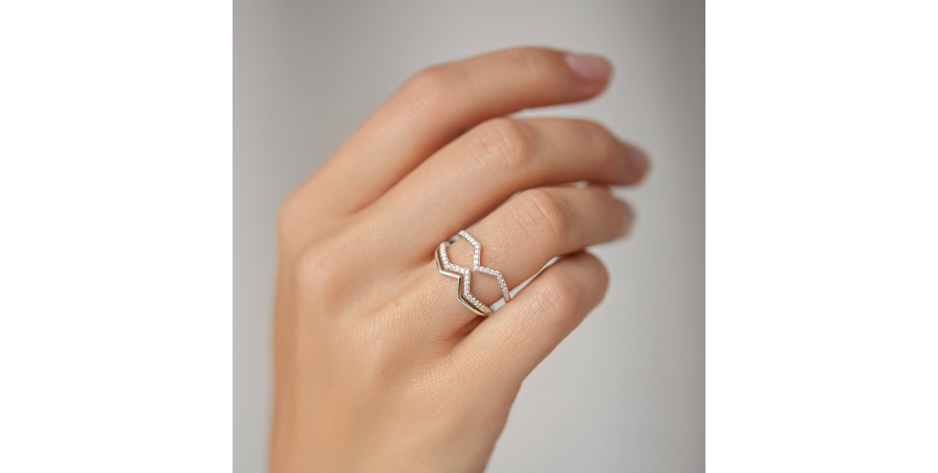 Prsteň s diamantmi Broken Aura