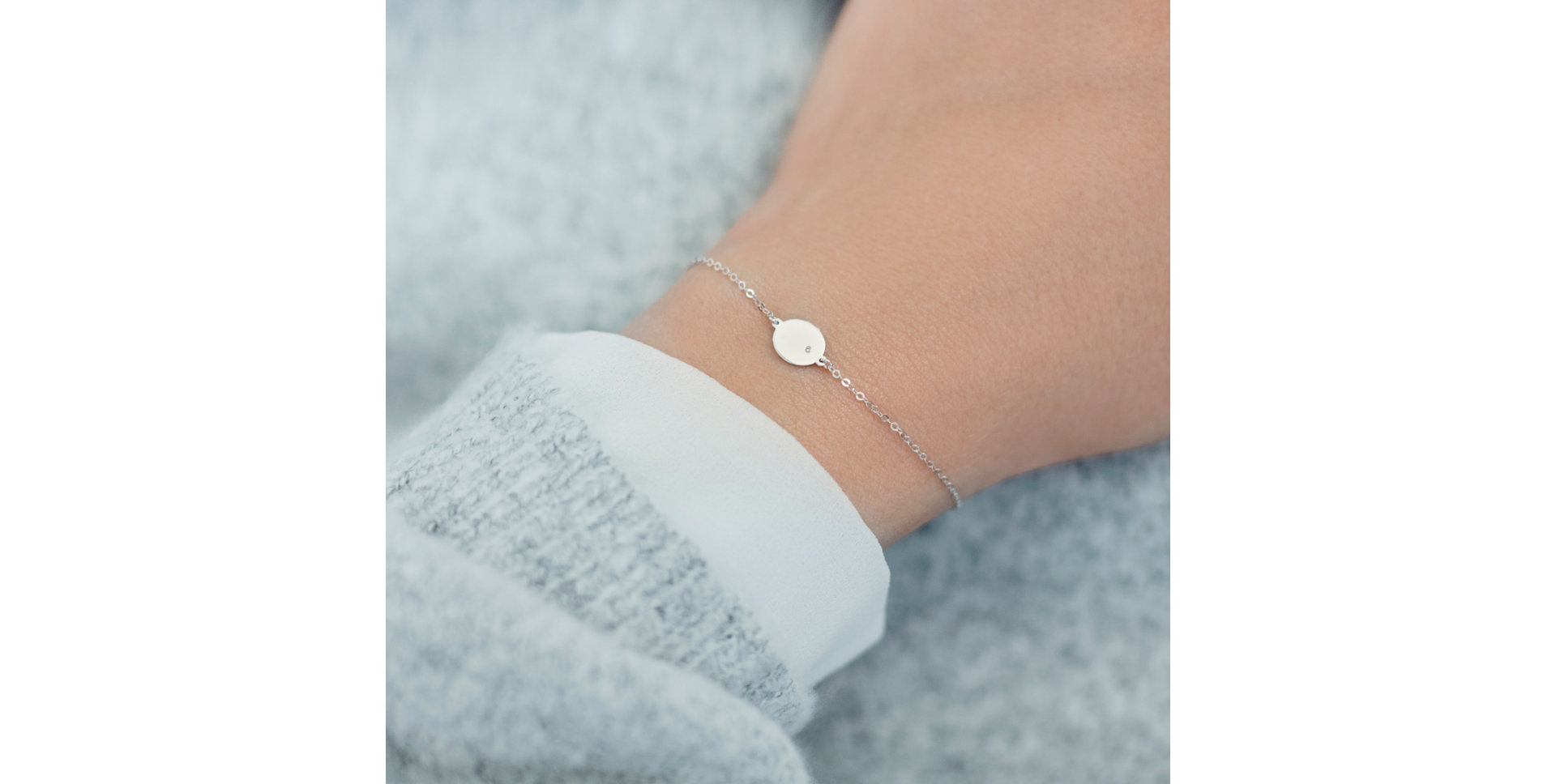 Náramok s diamantom Monogram Style