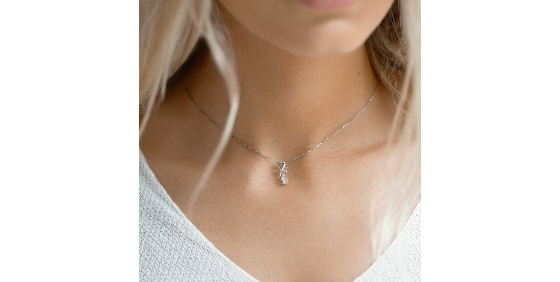 Přívěsok s diamantmi Sparkling Infinity