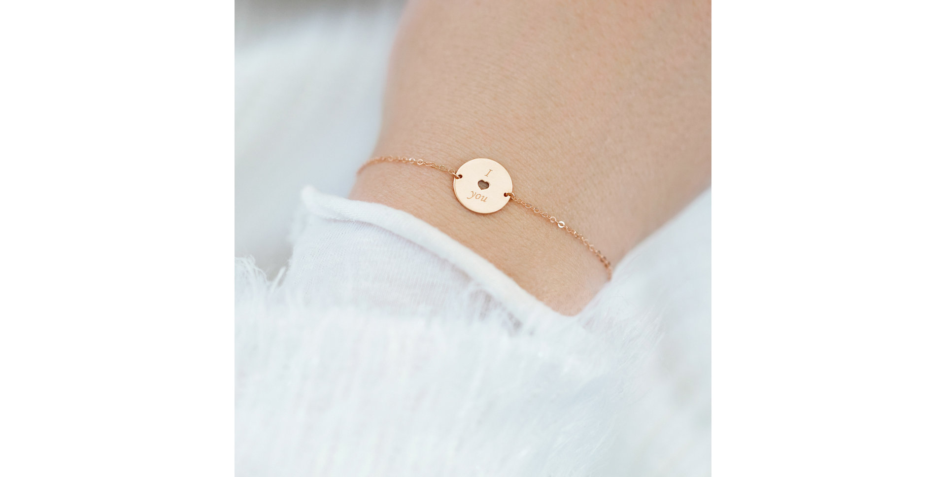 Náramok s diamantom I love you