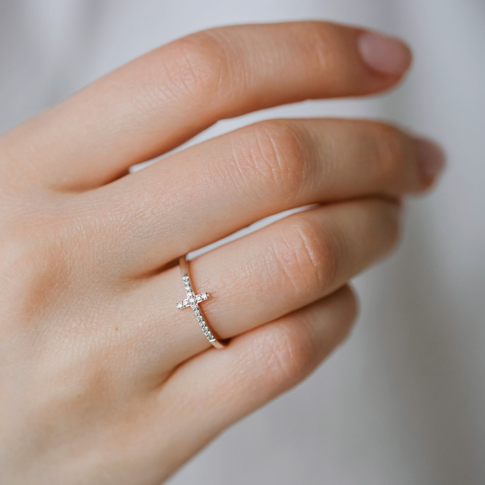 Prsteň s diamantmi Cross