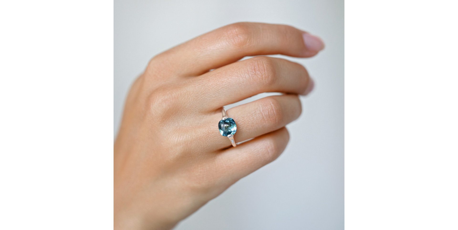 Prsteň s ruženínom Bonbon