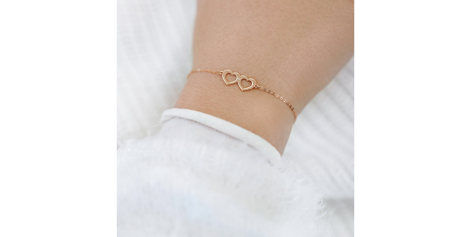 Náramok s diamantom Two Hearts