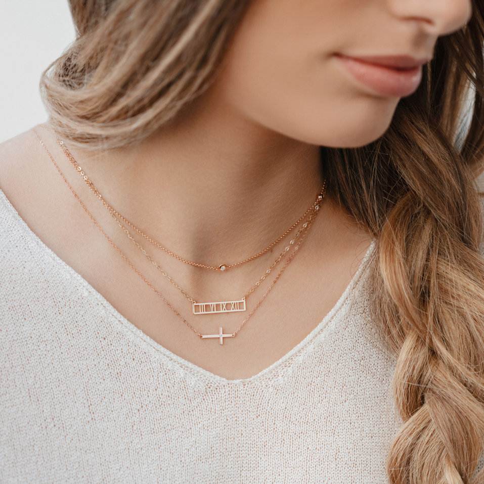 Náhrdelník s diamantom Little Cross