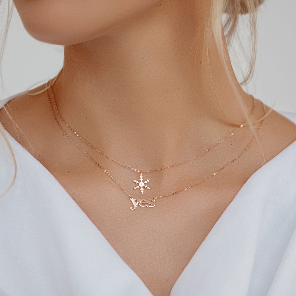 Náhrdelník s diamantom Snowflake