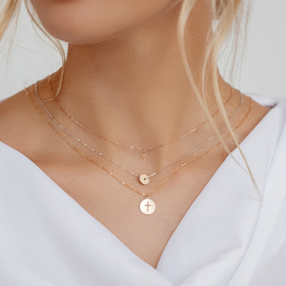 Náhrdelník s diamantom Cross