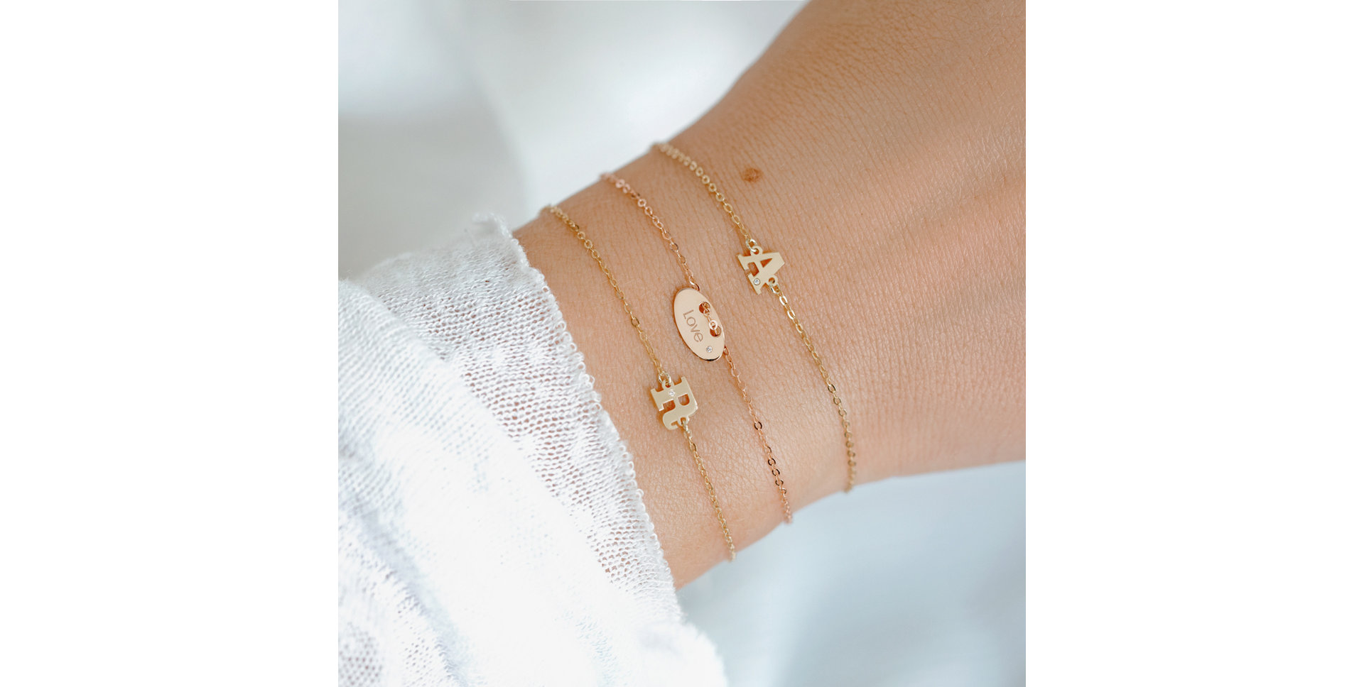 Náramok s diamantom Classic Big R