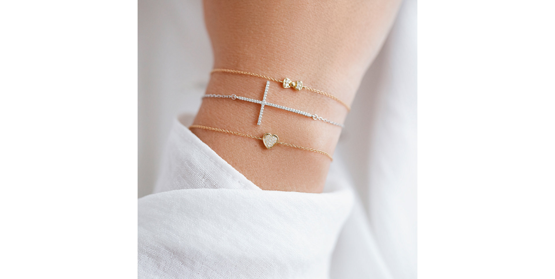 Náramok s diamantmi Cross