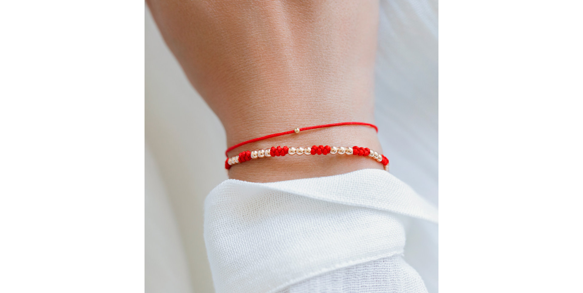 Dámsky náramok so šnúrkou Shamballa