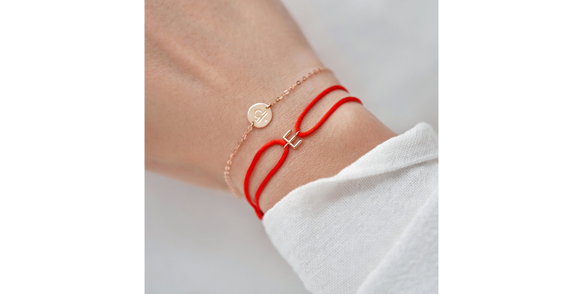 Diamantový náramok so šnúrkou Red E