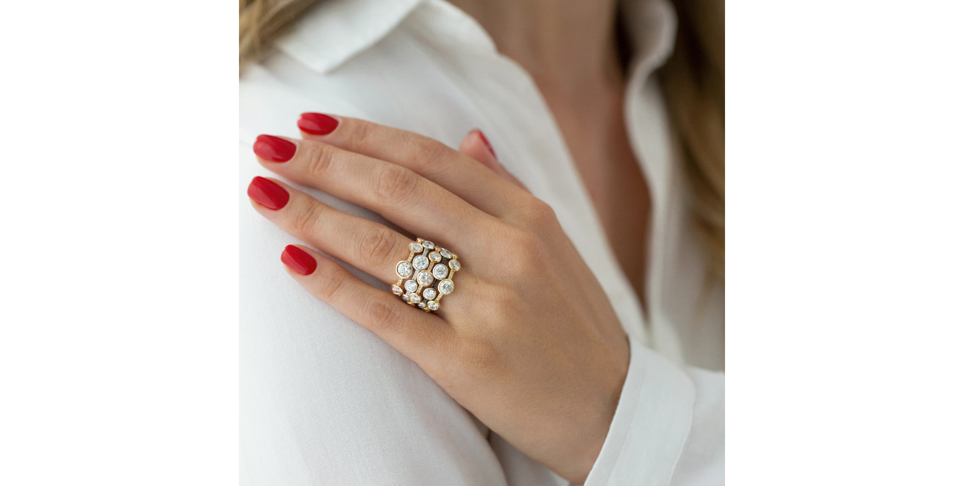 Prsteň s diamantmi a smaragdmi Galaxy of Passion