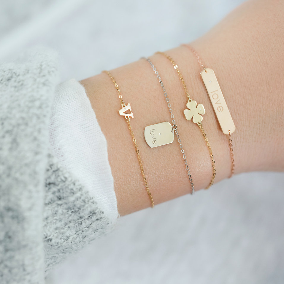 Náramok s diamantom Love