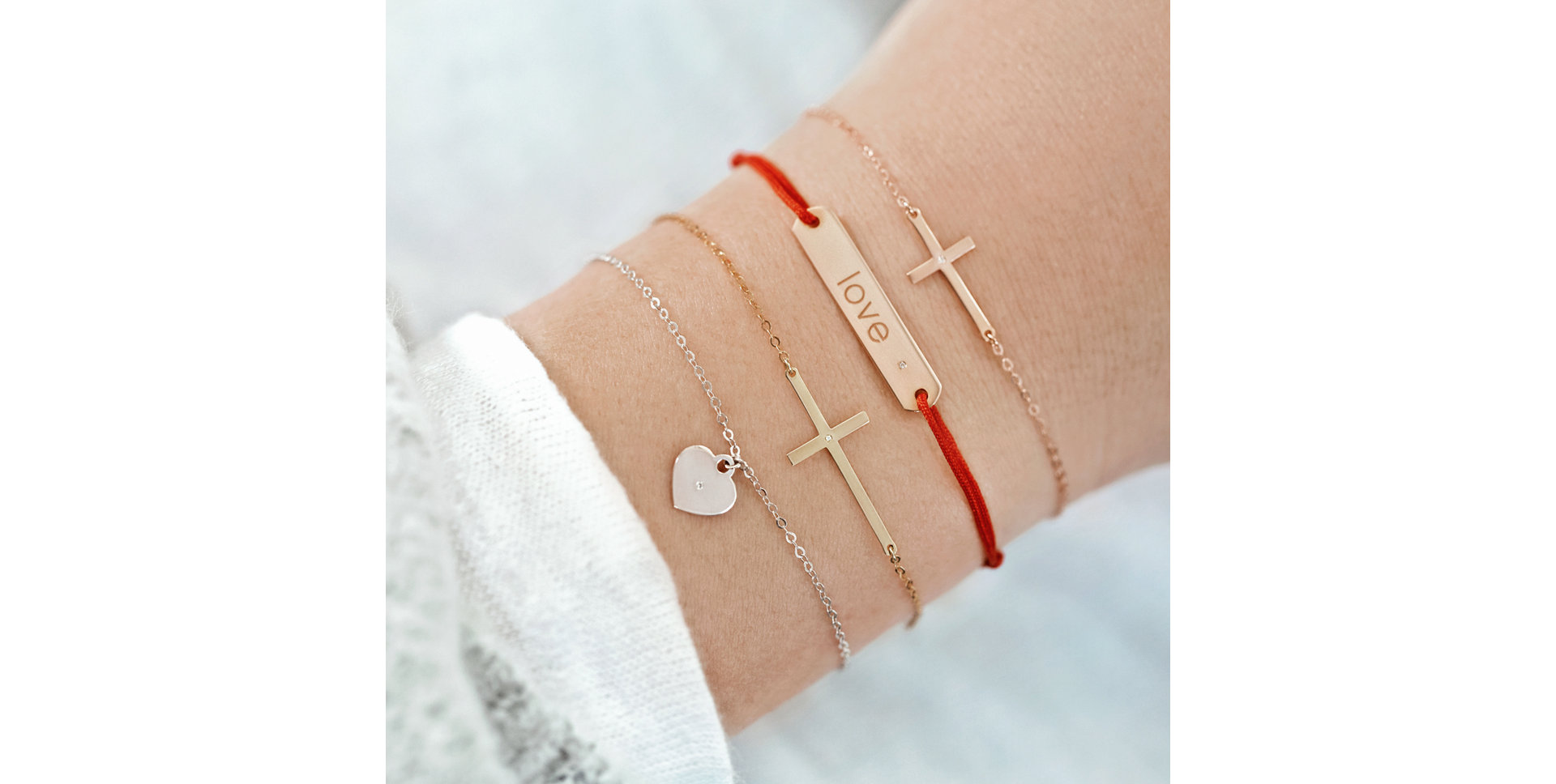 Diamantový náramok so šnúrkou Amour Love