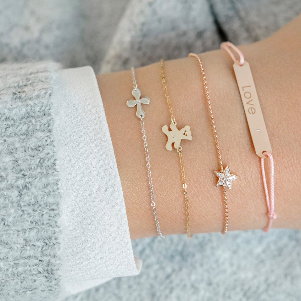 Diamantový náramok so šnúrkou Love