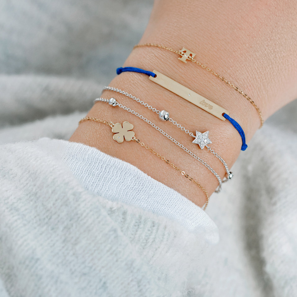 Diamantový náramok so šnúrkou Love