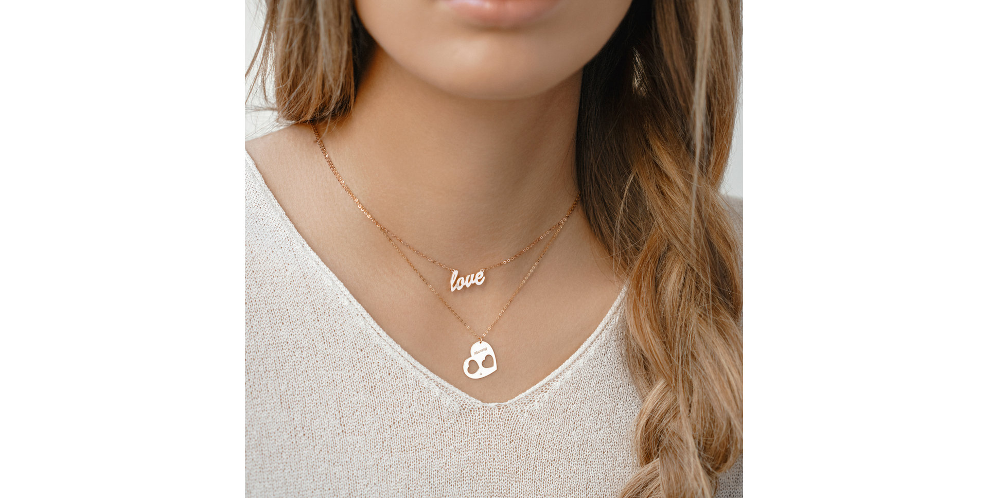 Náhrdelník s diamantom Love