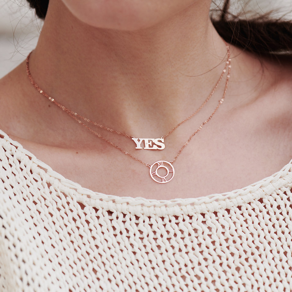 Náhrdelník s diamantom YES