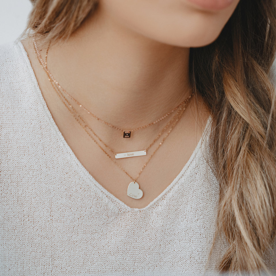 Náhrdelník s diamantom Military Amour