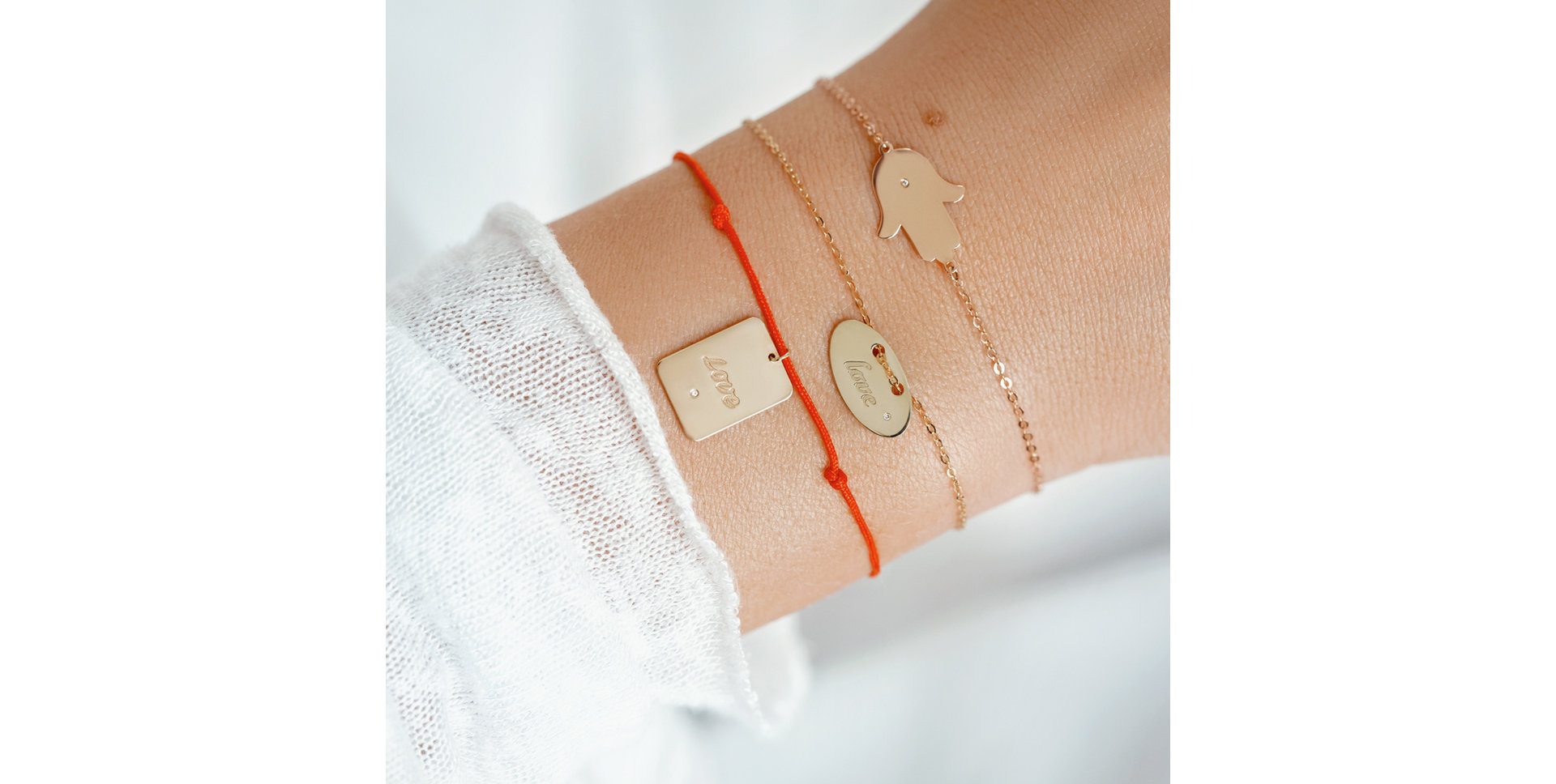 Diamantový náramok so šnúrkou Stamp Love