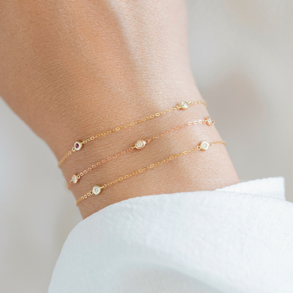 Náramok s diamantom a zafírmi Dots