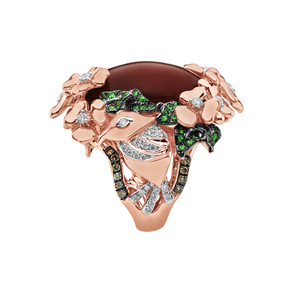 Prsteň s mesačným kameňom, bielymi, hnedými diamantmi a drahokamami Kala